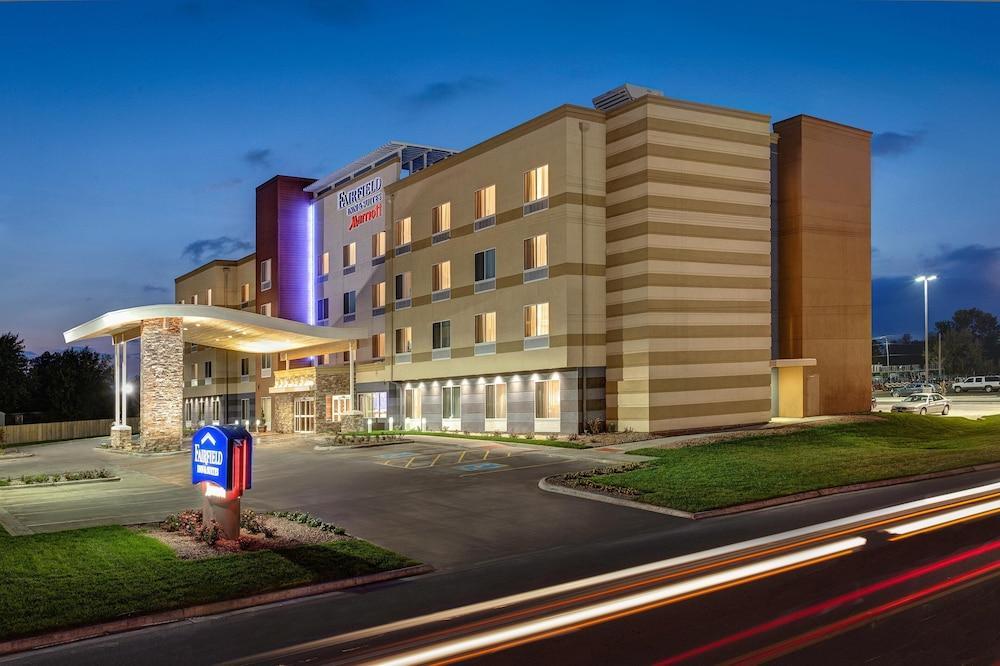 Fairfield Inn & Suites Minneapolis North Brooklyn Center Esterno foto