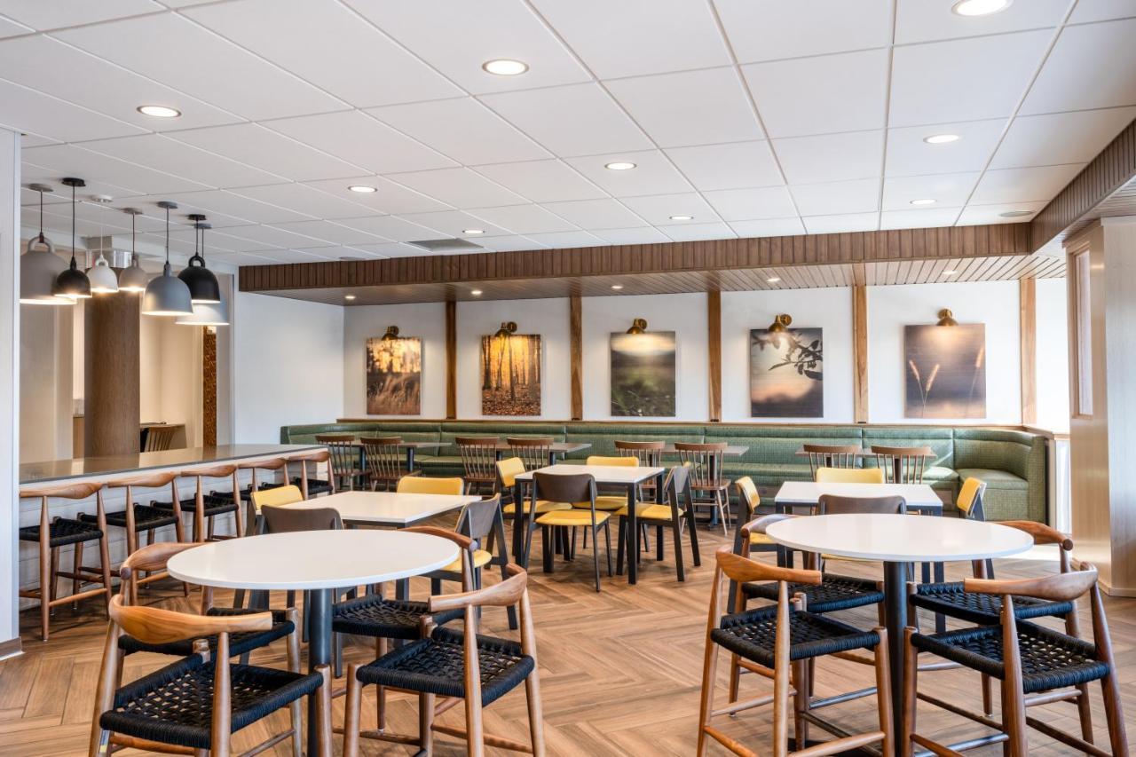 Fairfield Inn & Suites Minneapolis North Brooklyn Center Esterno foto