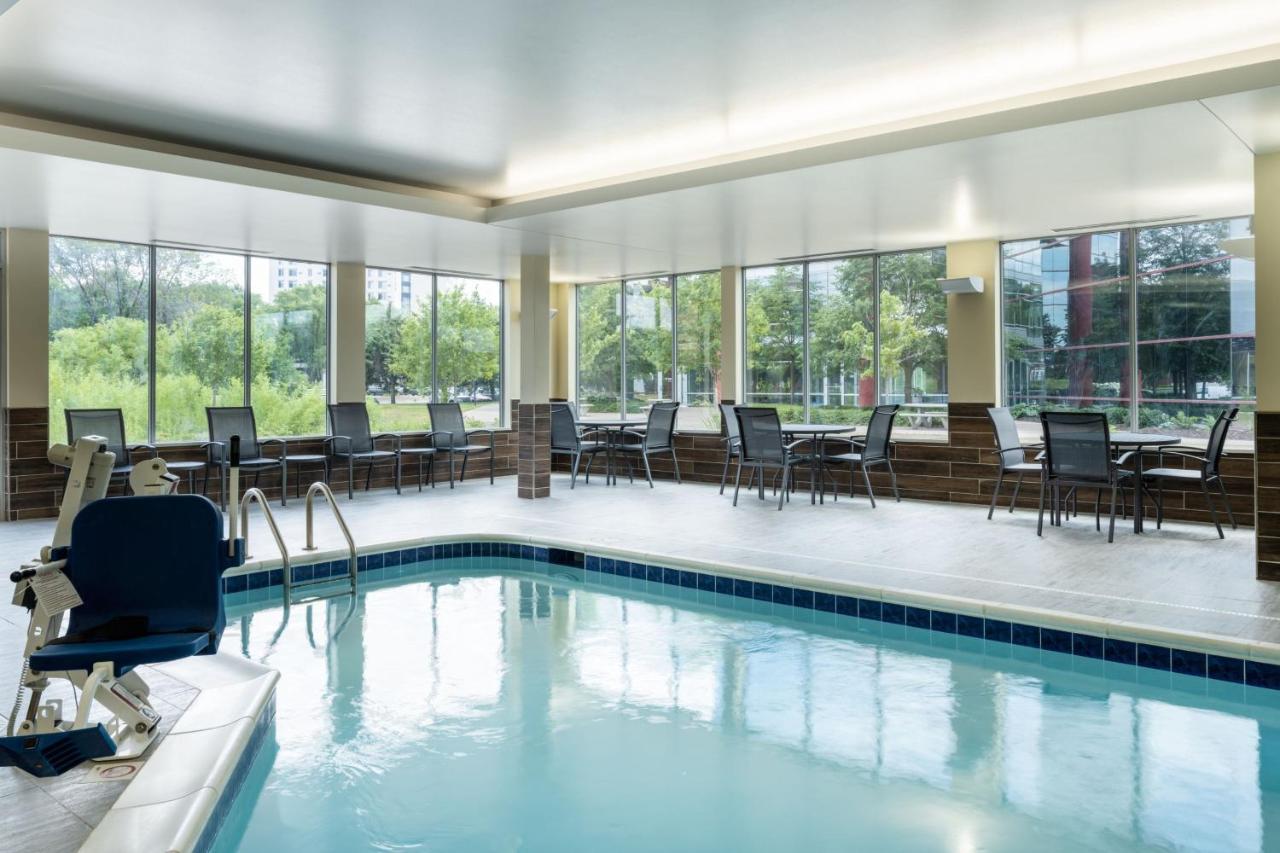 Fairfield Inn & Suites Minneapolis North Brooklyn Center Esterno foto